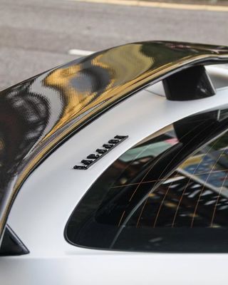 フェアレディ F12 カーボンファイバーボディキット F12 ノビテック N-ラゴスタイル フロントとバック バンパーホイールアーチ F12 フロントリップディフューザースポイラー