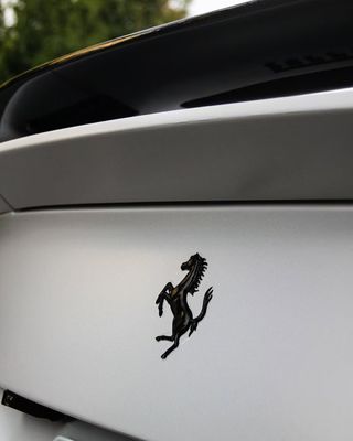 フェアレディ F12 カーボンファイバーボディキット F12 ノビテック N-ラゴスタイル フロントとバック バンパーホイールアーチ F12 フロントリップディフューザースポイラー