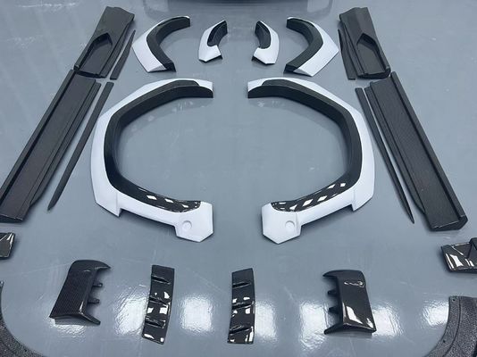 ランボルギーニ ウルス カーボンファイバーボディ キット URUS 1016 スタイル カーボンファイバー フロントリップディフューザー スポイラー フード ホールアーチ