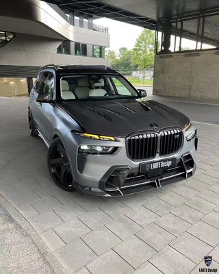 BMW X7 カーボンファイバー ボディキット X7 LD スタイル カーボンファイバー フロントリップディフューザー スポイラー フッド 輪弧