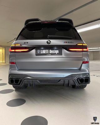 BMW X7 カーボンファイバー ボディキット X7 LD スタイル カーボンファイバー フロントリップディフューザー スポイラー フッド 輪弧