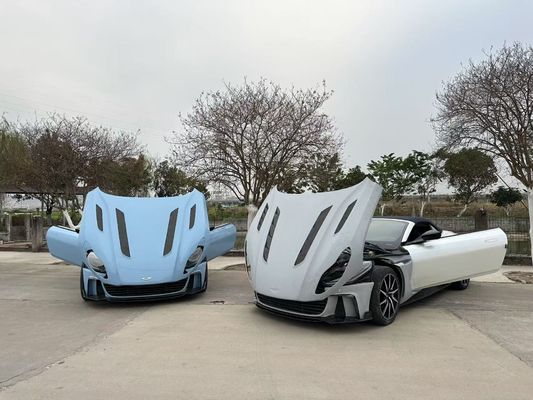 アストンマーティン DB11 カーボンファイバーボディキット DB11 マンスリースタイル フロントとバック バンパーサイドスカート フェンダー フードスポイラー