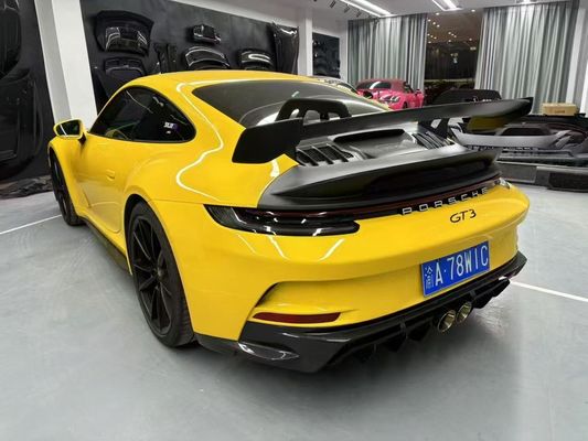 ポルシェ992 カーボンファイバーボディ キット992 GT3 スタイル フロントとバック バンパー サイドスカート スポイラーハッド
