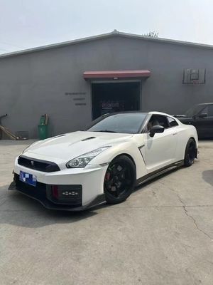 ニッサン GTR カーボンファイバーボディ キット GTR r35 アップグレード 2024ニスモスタイル フロントとリア バンパースポイラー フードフェンダー