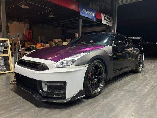 ニッサン GTR カーボンファイバーボディ キット GTR r35 アップグレード 2024ニスモスタイル フロントとリア バンパースポイラー フードフェンダー