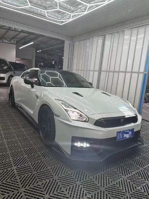 ニッサン GTR カーボンファイバーボディ キット GTR r35 アップグレード 2024ニスモスタイル フロントとリア バンパースポイラー フードフェンダー