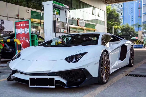 Lamborghini Aventador LP700 カーボンファイバー ボディキット アベンタドル 740SV アップグレード フロントとバック バンパースポイラー
