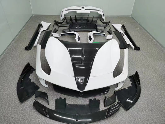 フェラーリ 488 カーソリーキット 488 アップグレードされたMSYスタイル フロントとリア バンパースポイラー カーボンファイバー カーソリーキット