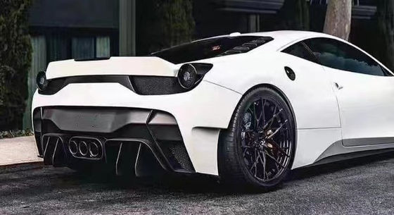 フェラーリ 458 カーボンファイバーボディキット 458 改良されたVORSスタイル フロントとバック バンパースポイラーサイドスカート ボディキット