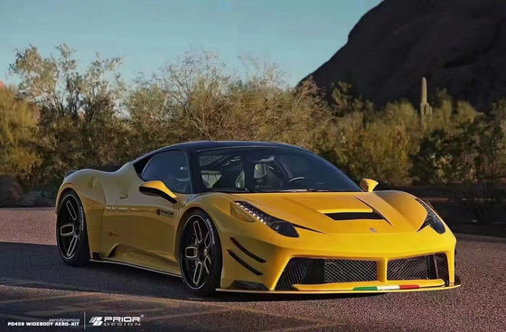 フェラーリ 458 カーボンファイバーボディキット 458 改良されたPDスタイル フロントとリア バンパースポイラー フード ボディキット