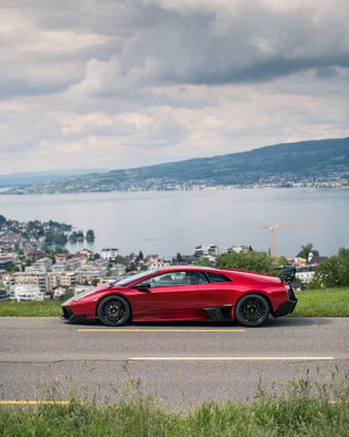 カーボンファイバー ランボルギーニ・ムルシエラゴ LP640 ボディキット LP670-スタイル スポイラー