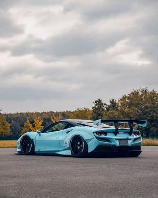F8 フェラーリ オート ボディ キット LB スタイル ブルー カーボンファイバー スポイラー 唇 幅広く ボディ キット ホイールアーチ