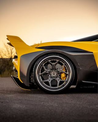 720s マクラレン ボディキット カーボンファイバー ワイドボディ ZEスタイル フロント・アンド・リア・バンパー