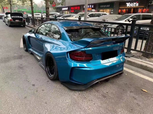 BMW F22 F87 2シリーズ M2 ボディキット M2 M235 アップグレード IMP スタイル フロントとリア バンパースポイラー ワイド ボディキ