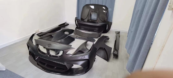 BMW F22 F87 2シリーズ M2 ボディキット M2 M235 アップグレード IMP スタイル フロントとリア バンパースポイラー ワイド ボディキ