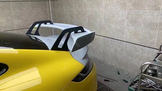 ポルシェ911 992 カーボンファイバー素材911 992 GT3スタイルアップグレード 後ろスポイラー