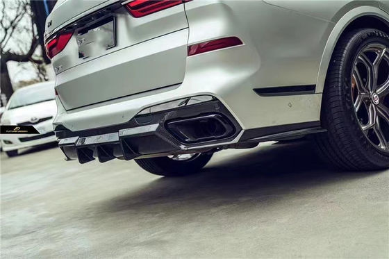 BMW X7 カーボンファイバーボディキット X7 アップグレードされたFDスタイル カーボンファイバー フロントショベル ディフューザー スポイラー トップウィング ボディキット