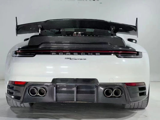 ポルシェ 911 992 カーボンファイバーボディキット 911 992 アップグレードされたブラススタイル フロントショベルディフューザー スポイラーボディキット