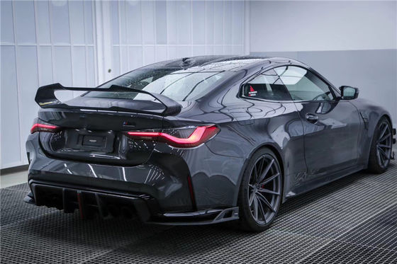 BMW 4シリーズ M4 G22 G82 G82 G22 G22 カーボンファイバーテイルスポイラー