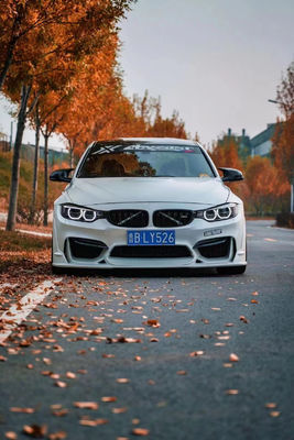BMW M3 M4 F80F82 カーボンファイバーボディキット M3 M4 F80F82 カーボンファイバーフロントリップフロントスポイラー