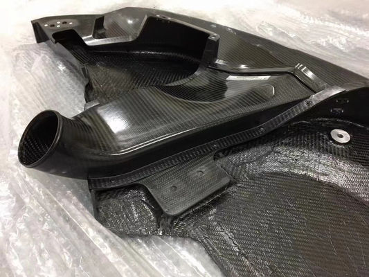 BMW M3 M4 F80F82 カーボンファイバーボディキット M3 M4 F80F82 カーボンファイバーフロントリップフロントスポイラー