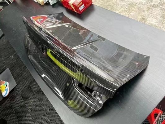 BMW M3 M4 カーボンファイバー 後ろカバー M3 M4 CSL スタイル ドライカーボンファイバー トランクカバー 後ろカバー フード