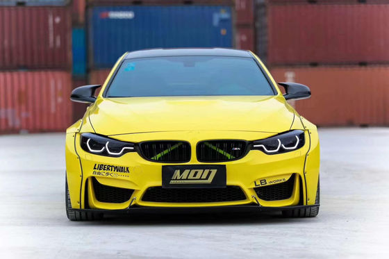 BMW M4 F82 向け LB ワイドボディキット M4 F82 アップグレードされた LB スタイル フロント リップ ディフューザー スポイラー カーボンファイバー ボディキット