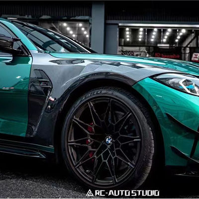 BMW M3 M4 G80 G82 カーボンファイバーフェンダー M3 M4 G80 G82 アップグレードされたAEスタイルのカーボンファイバーフェンダー軽量