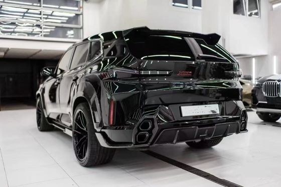 BMW XM カーボンファイバー ワイドボディ キット XM アップグレード RNG スタイル カーボンファイバー フロント リップ ディフューザー 輪アーチ スポイラー フード ワイドボディ