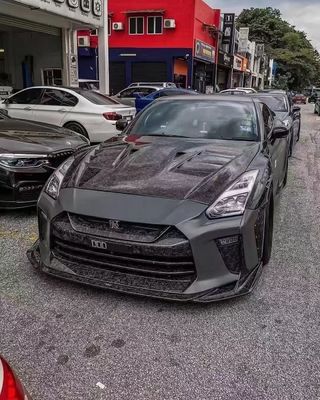 日産 GTR R35 カーボンファイバー ボディキット GTR トップスタイルアップグレード カーボンファイバー フロントとリア バンパー サイドスカート スポイラー