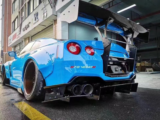 熱い2022 製品 GTR R35wide ボディキ ボディキット 日産 GTR R35 フロントとリア バンパースポイラー