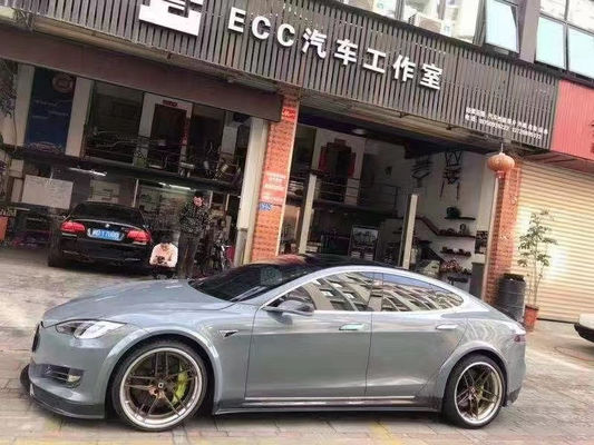 モデルSのカーボンファイバーボディキットを販売する モデルSのカーボンファイバーボディキット カーボンファイバーフロントショベル 後部ディフューザー