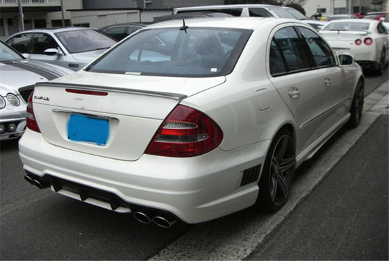 メルセデス W211 ボディキット FPR素材 W211 E260 E350 アップグレード WALDスタイル ボディキット