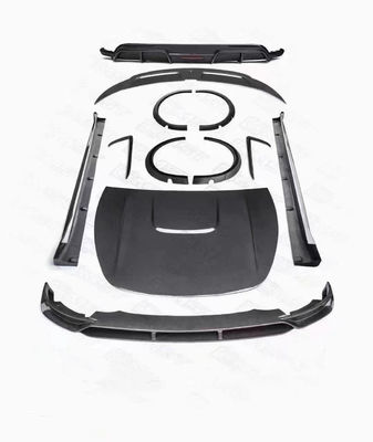 新しい製品モデルY カーボンファイバーボディキットモデルY 前方ショベル 後部ディフューザースポイラーカバー