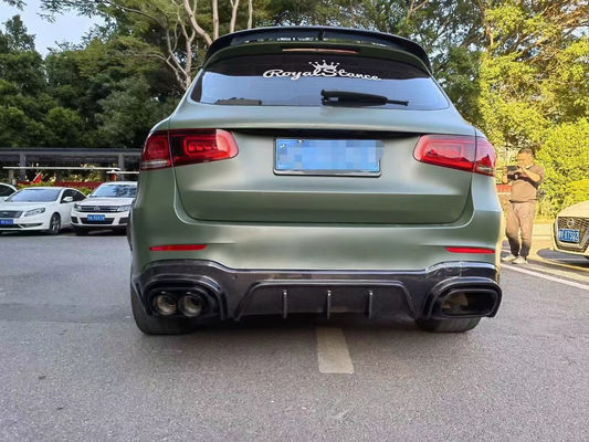 メルセデス・ベンツ GLC63 カーボンファイバーボディキット GLC63 アップグレードされたBSスタイル カーボンファイバー フロントリップディフューザー スポイラーボディキット